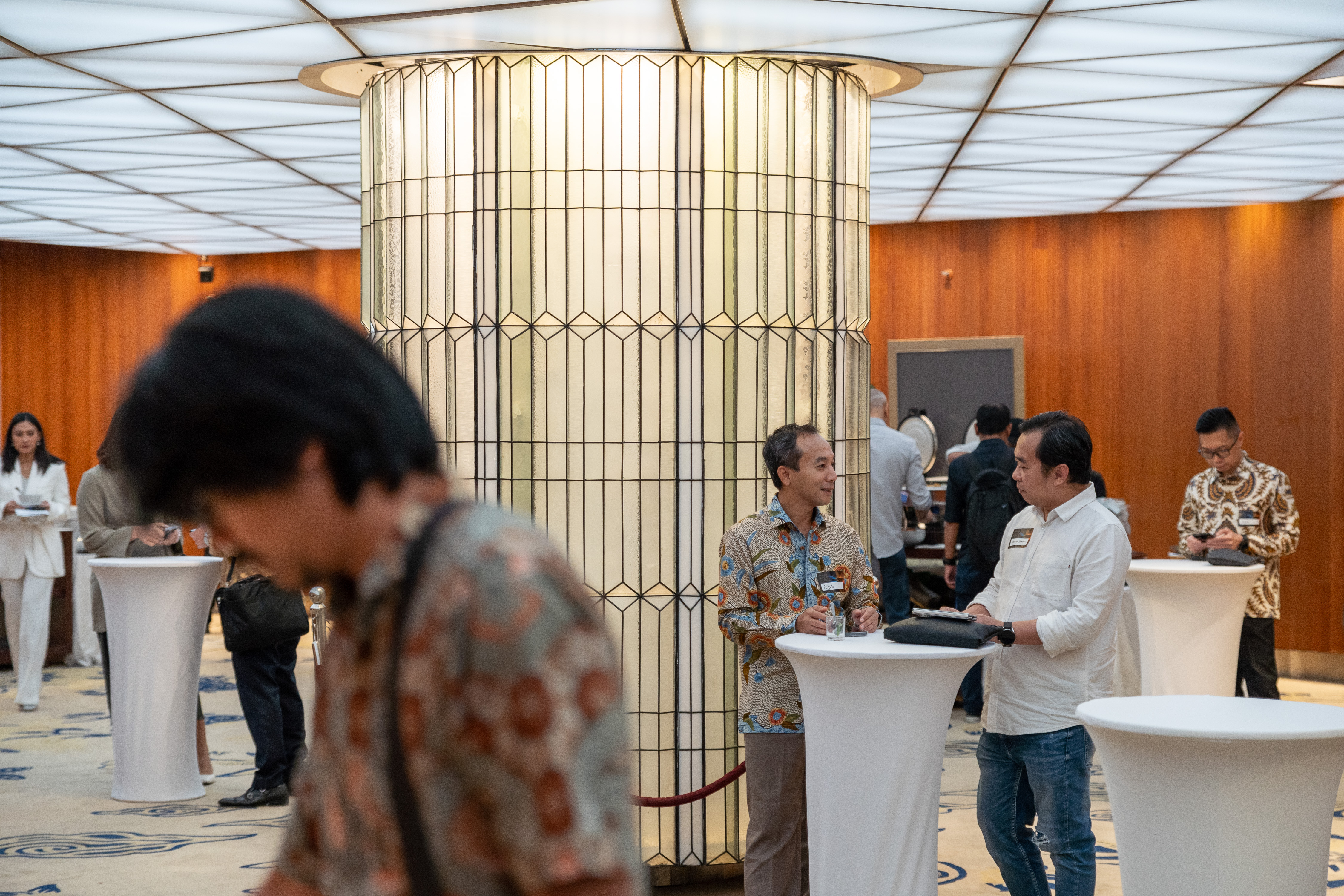 On The Axis: Reinventing Finance photo 5